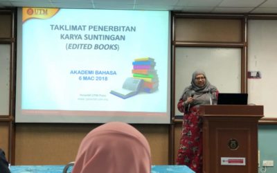 PROGRAM WRITING & PUBLISHING EDITED BOOK ANJURAN AKADEMI BAHASA UTM JOHOR BAHRU