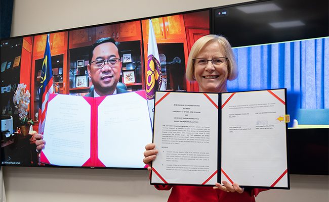 Universiti Teknologi Malaysia re-establishes connection with University of Otago through an MoU